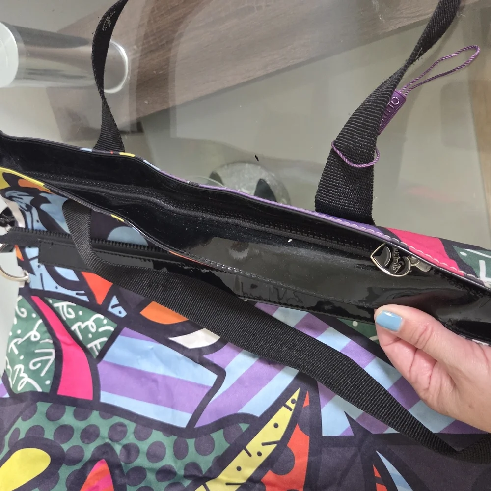 Romero Britto Medium Tote - Picture 5 of 11